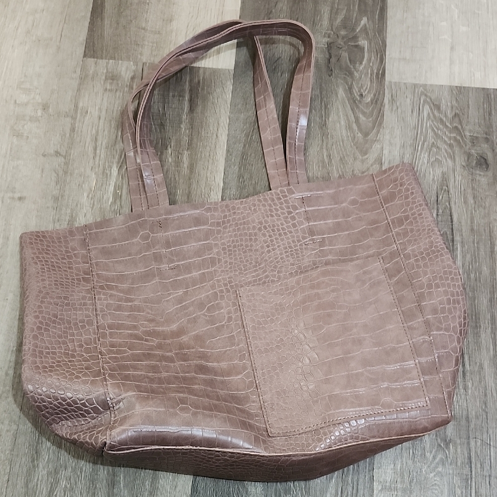 Bloomingdale's Crocodile-Embossed Tote - Tan